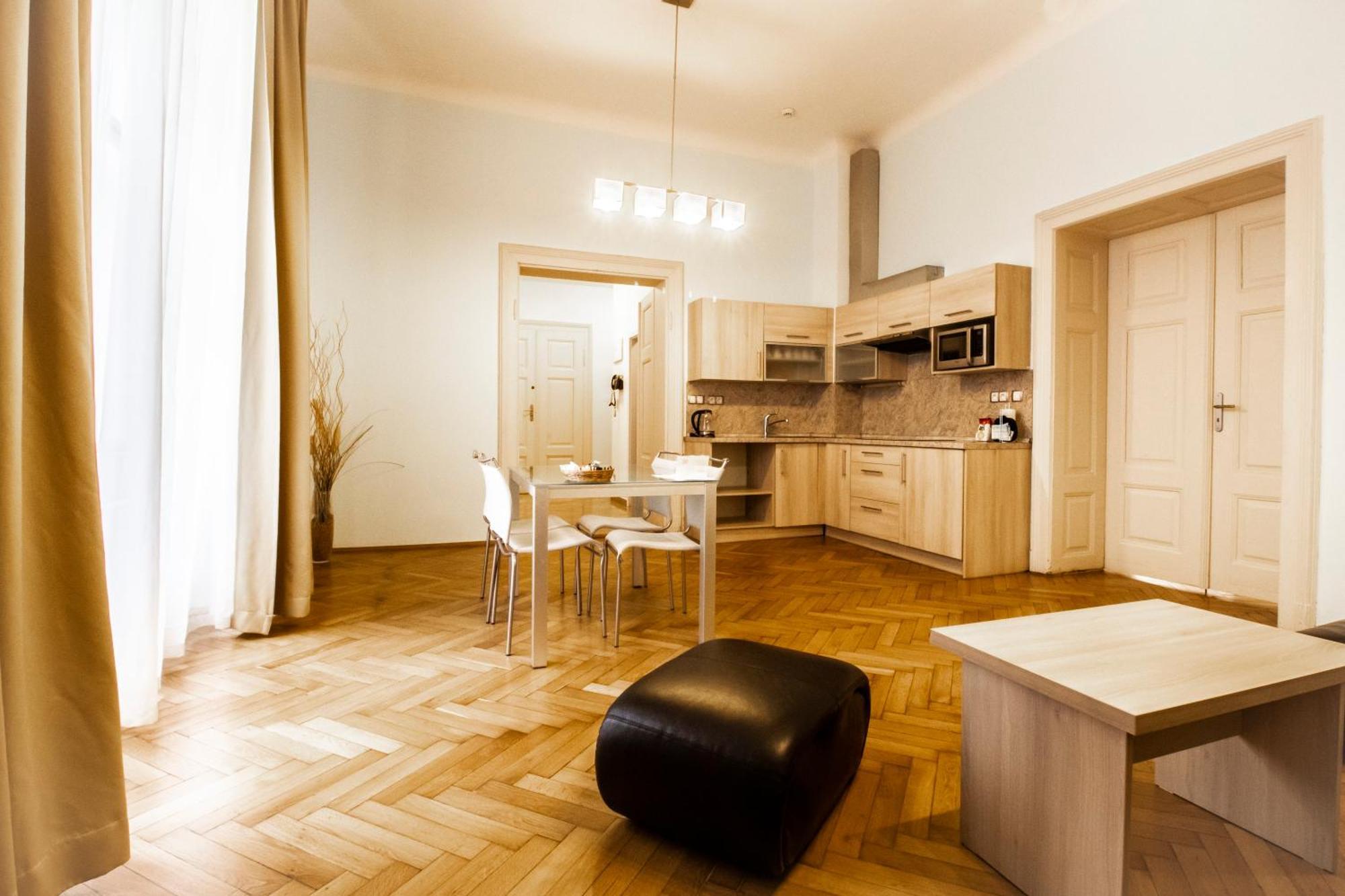 Residence U Černé Věže České Budějovice Habitación foto